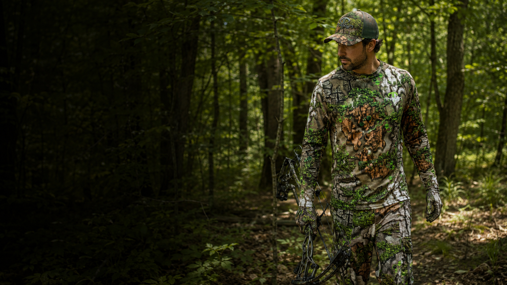 Early season bowhunter in Treezyn gear